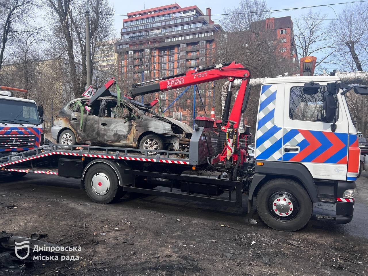 прибирання у Дніпрі після атаки