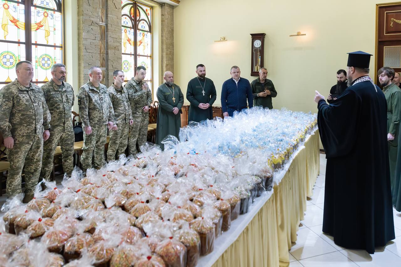освячення пасок у Дніпроппетровській облраді