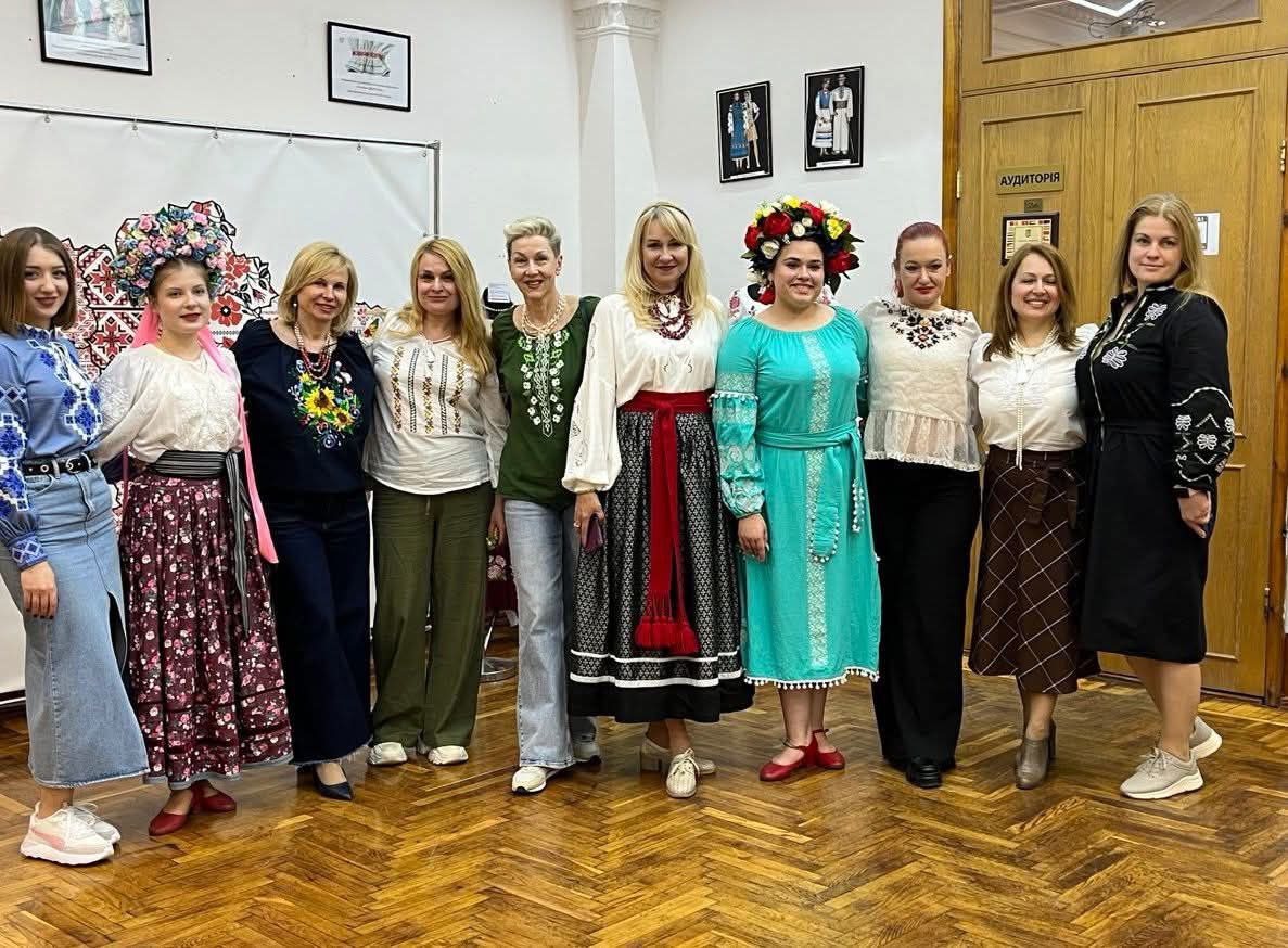 День вишиванки