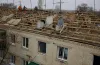 В Царичанці ліквідовують наслідки вчорашнього обстрілу