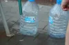 вода
