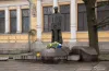 вшанували