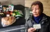 Криворіжанка намагалася винести з магазину алкоголь та продукти харчування