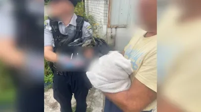 У Дніпрі знайшли новонароджену дитину в пакеті