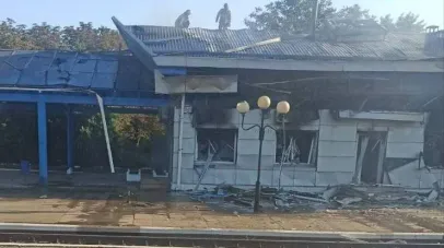 Окупанти знищили залізничний вузол у Синельниковому: змінено рух 