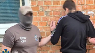СБУ затримала інформатора фсб, який збирав дані про оборону Дніпропетровщини та Сумщини