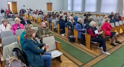 зміна назв, громадські слухання