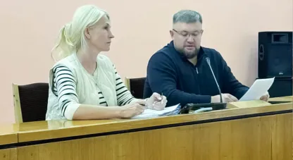 зміна назв, громадські слухання