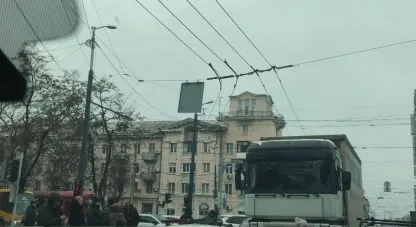 фура зіштовхнулася з легковиком