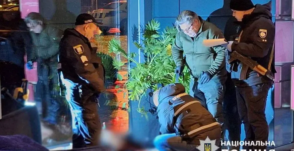 стрілянина у готелі