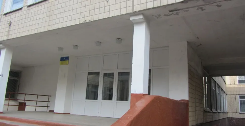 мінування шкіл