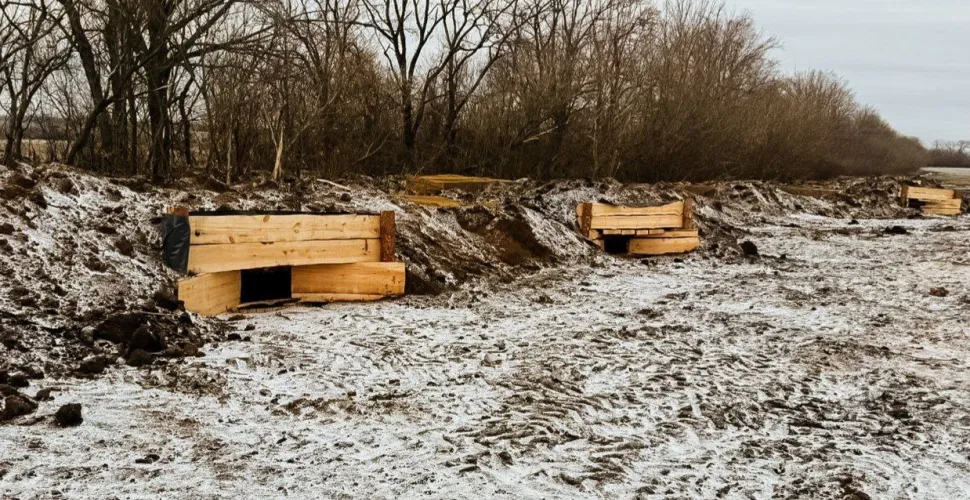 Поставлені задачі виконуються у строк: на Дніпропетровщині продовжують зводити фортифікації