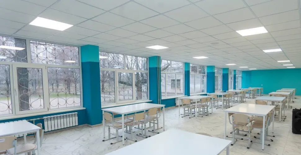 оновили їдальні у школах Камʼянського