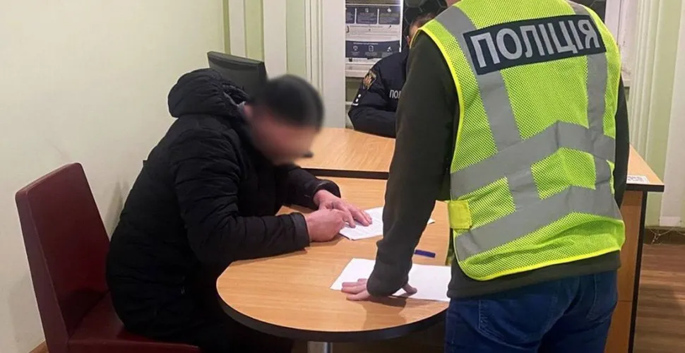 вкрав каблучку з тіла військового