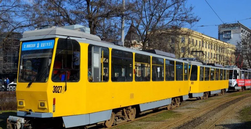 зміна руху, трамвай