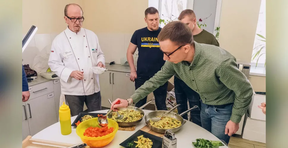 проєкт,адаптація, захисники, перепрофілювання