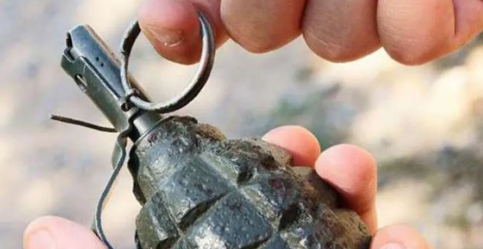 підірвав гранату в руках, Нікополь