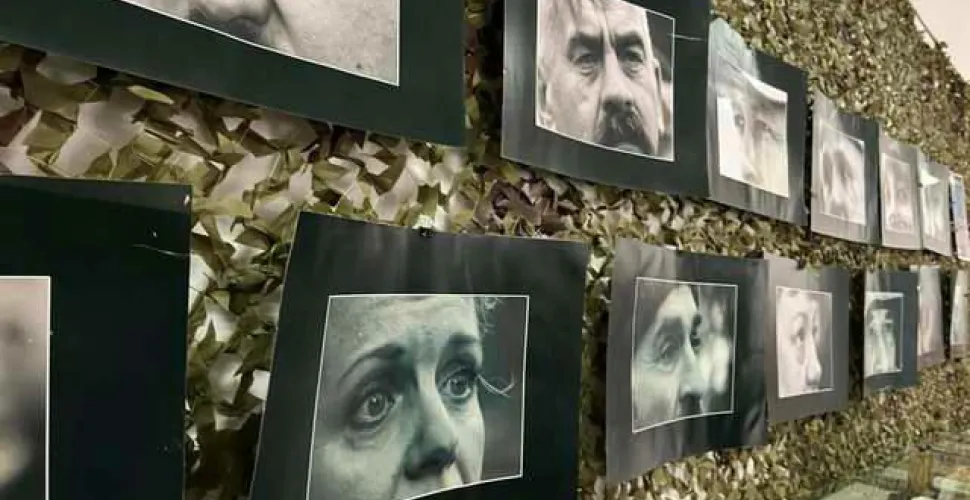 фотовиставка, військова тематика