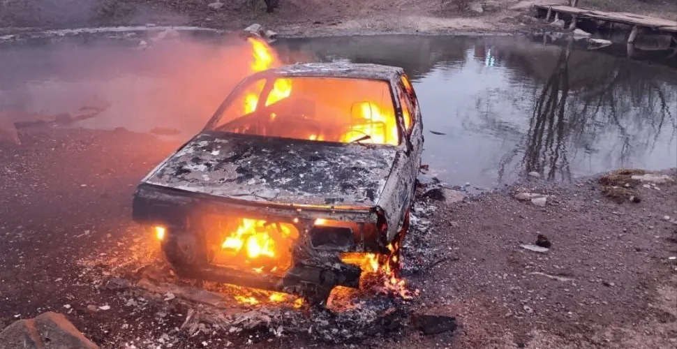 авто, вогонь, надзвичайна подія
