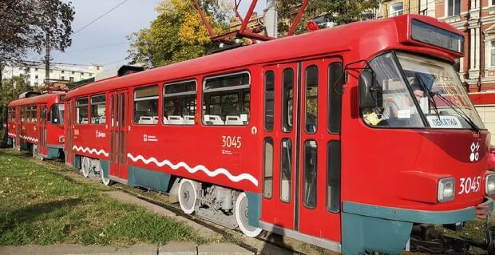 У центрі Дніпра змінять рух громадського та автомобільного транспорту через ремонт колії