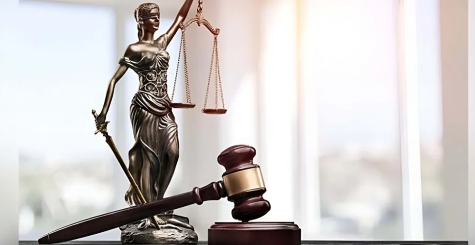 суддя, варта, нерухомість, оренда квартири, переоформлення