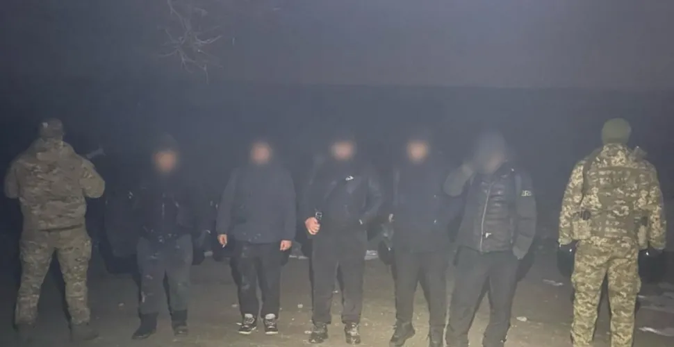 прикордонники затримали порушників кордону