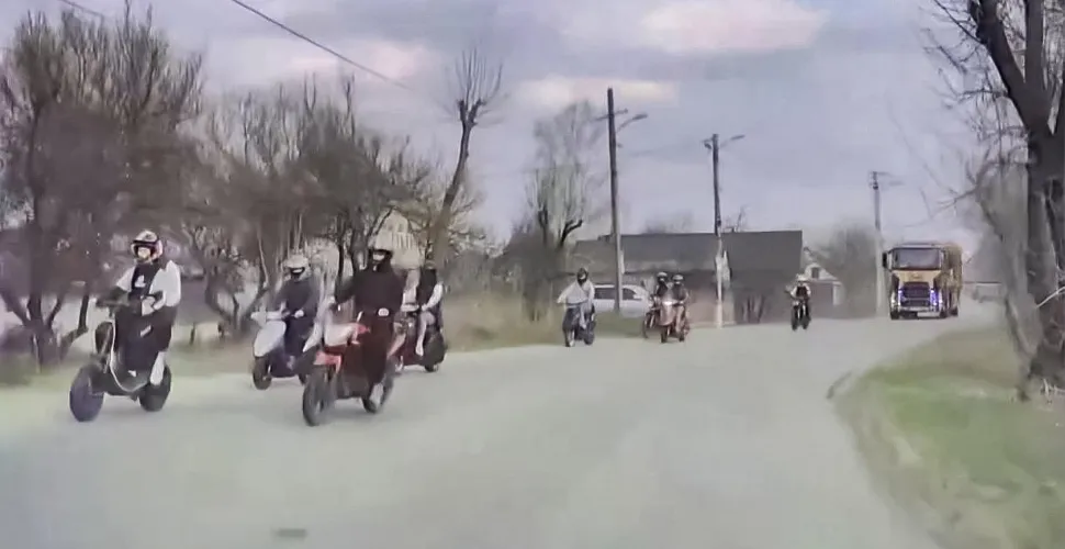 блокування руху, ДСНС, мотоциклісти, поліція