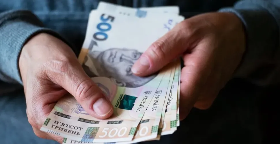 грошова допомога від Карітас
