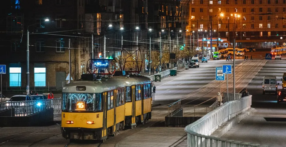 зміна руху, трамвай