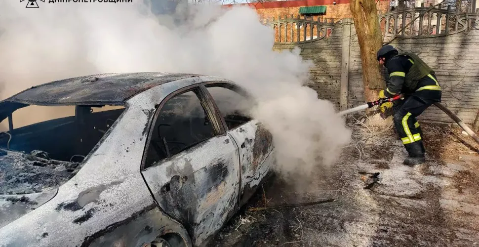 обстріл,автівка