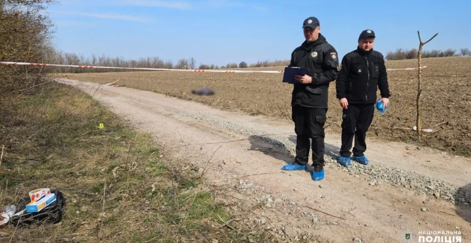 виявлення, тіло, узбіччя дороги, криміналістична лабораторія