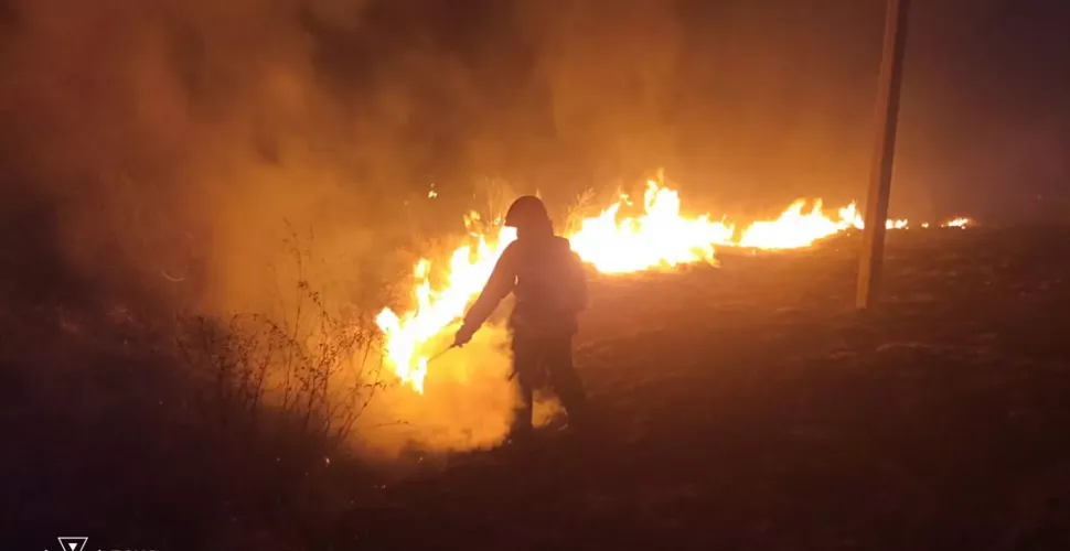 На Дніпропетровщині рятувальники ліквідували понад 70 пожеж на відкритих територіях