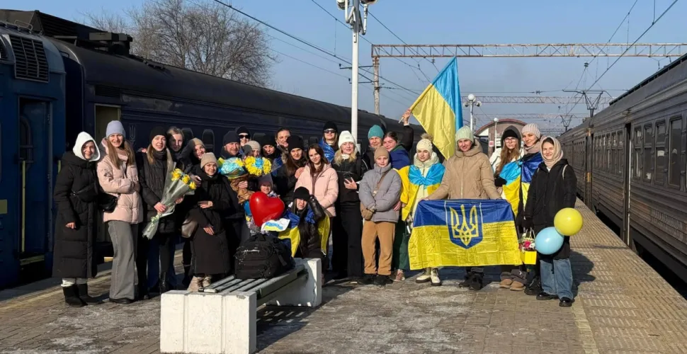 У Кам’янському зустрічали захисника, який повернувся з полону
