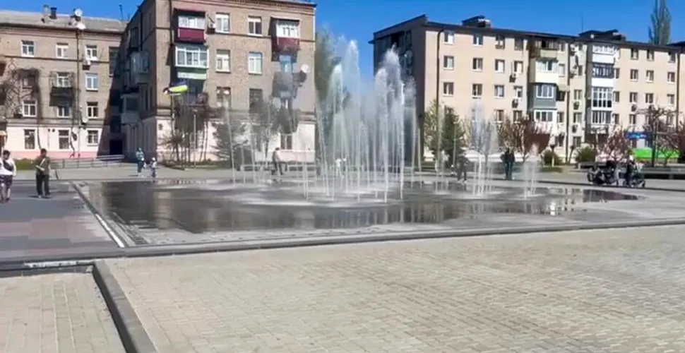 старт, сезон, фонтани, весна
