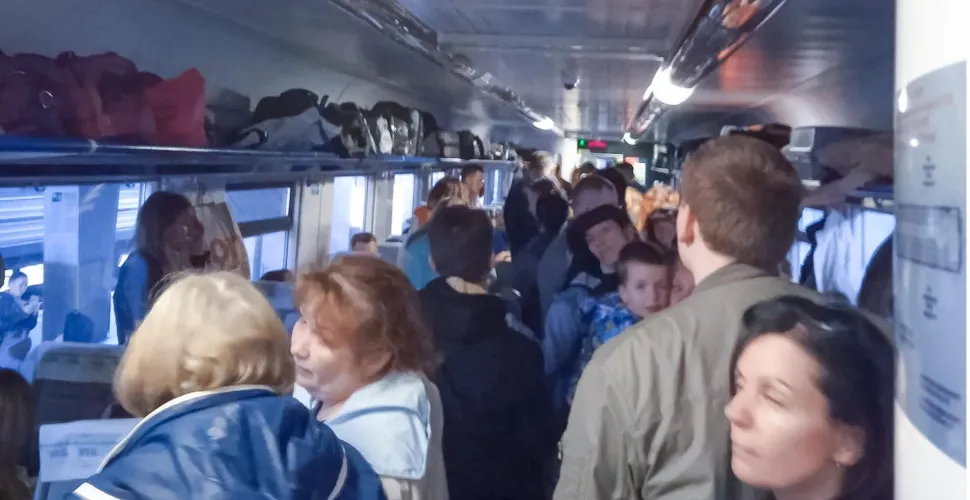 колапс, потяг, пасажири