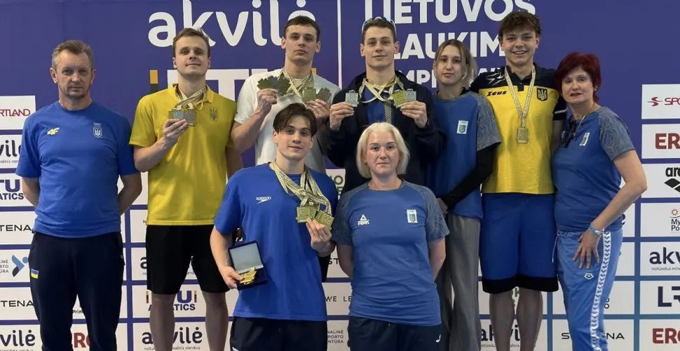 Плавці Дніпропетровщини тріумфували у Вільнюсі