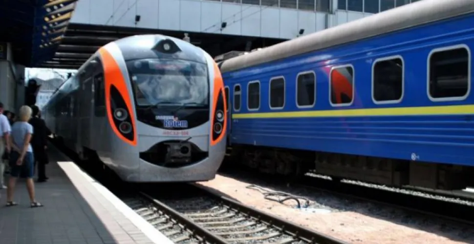 додатковий поїзд з Кривого Рогу, Укрзалізниця