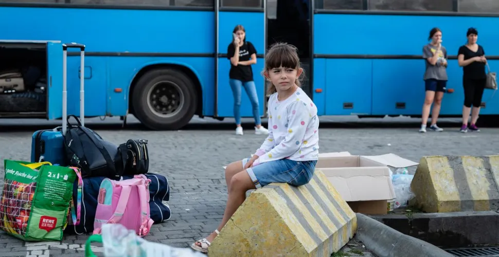 Евакуація з прифронтових районів Дніпропетровщини триває