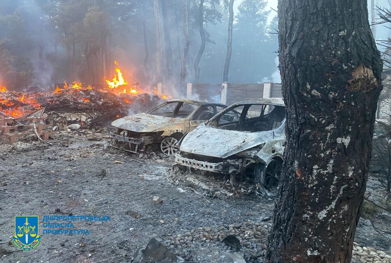на місці прильоту виникла пожежа