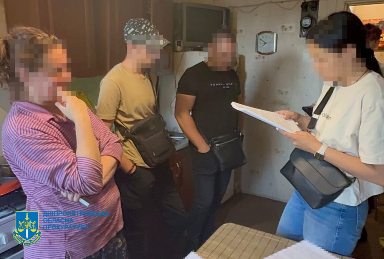 вкрали у бюджеті мільйони