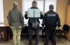 Псевдобатько з Дніпропетровщини намагався виїхати за кордон 