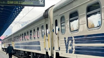 Ворог атакував залізничну структуру, зміни у русі потягів