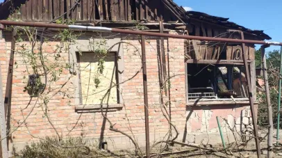 понівечено будинок