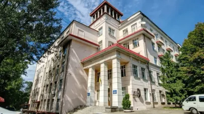Дніпровський державний медичний університет увійшов у ТОП-10 найкращих медичних вишів України