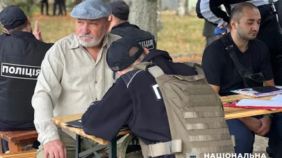 Масований обстріл Дніпра: поліція вже отримала майже 500 заяв від постраждалих