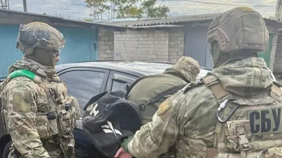 У Дніпрі правоохоронці викрили мережу незаконного збуту зброї