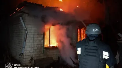 росія обстріляла Дніпропетровщину: під вогнем — Нікополь, Покровська та Мирівська громади