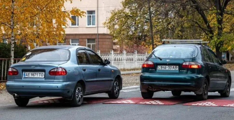 Обмежувач швидкості