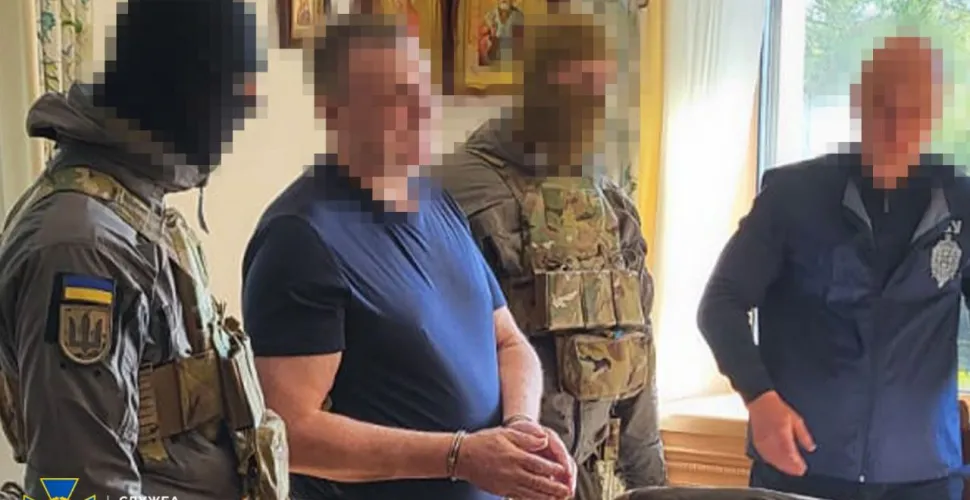 затримали керівників оборонного заводу