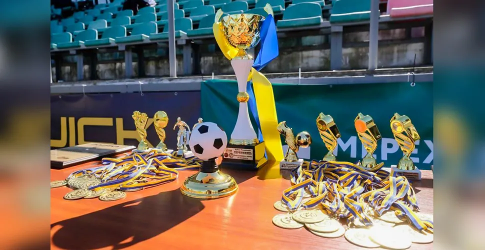 футбол, футбольний матч, легенди, збірна ветеранів України